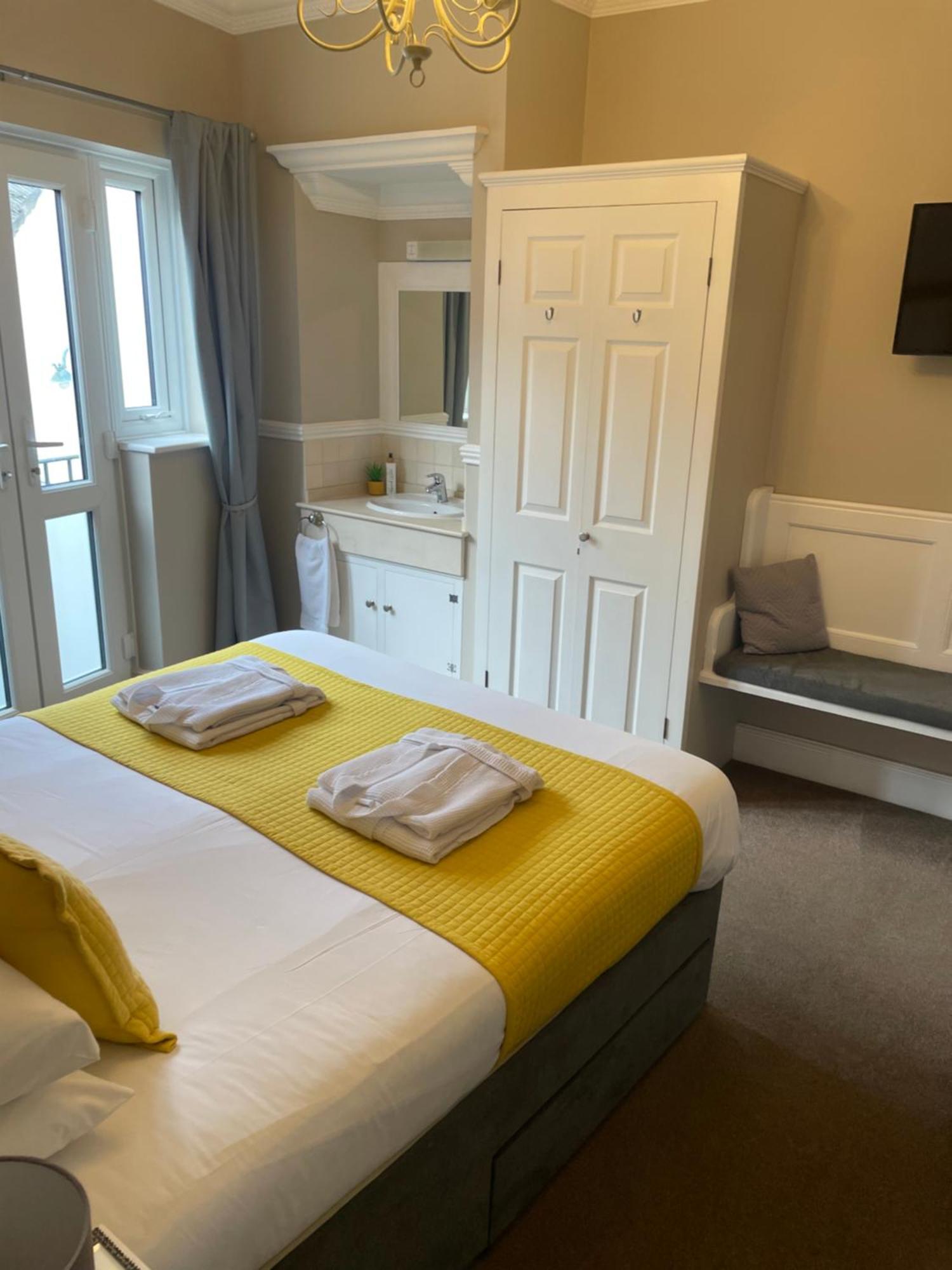 The Courtyard Guest House Great Yarmouth Zewnętrze zdjęcie