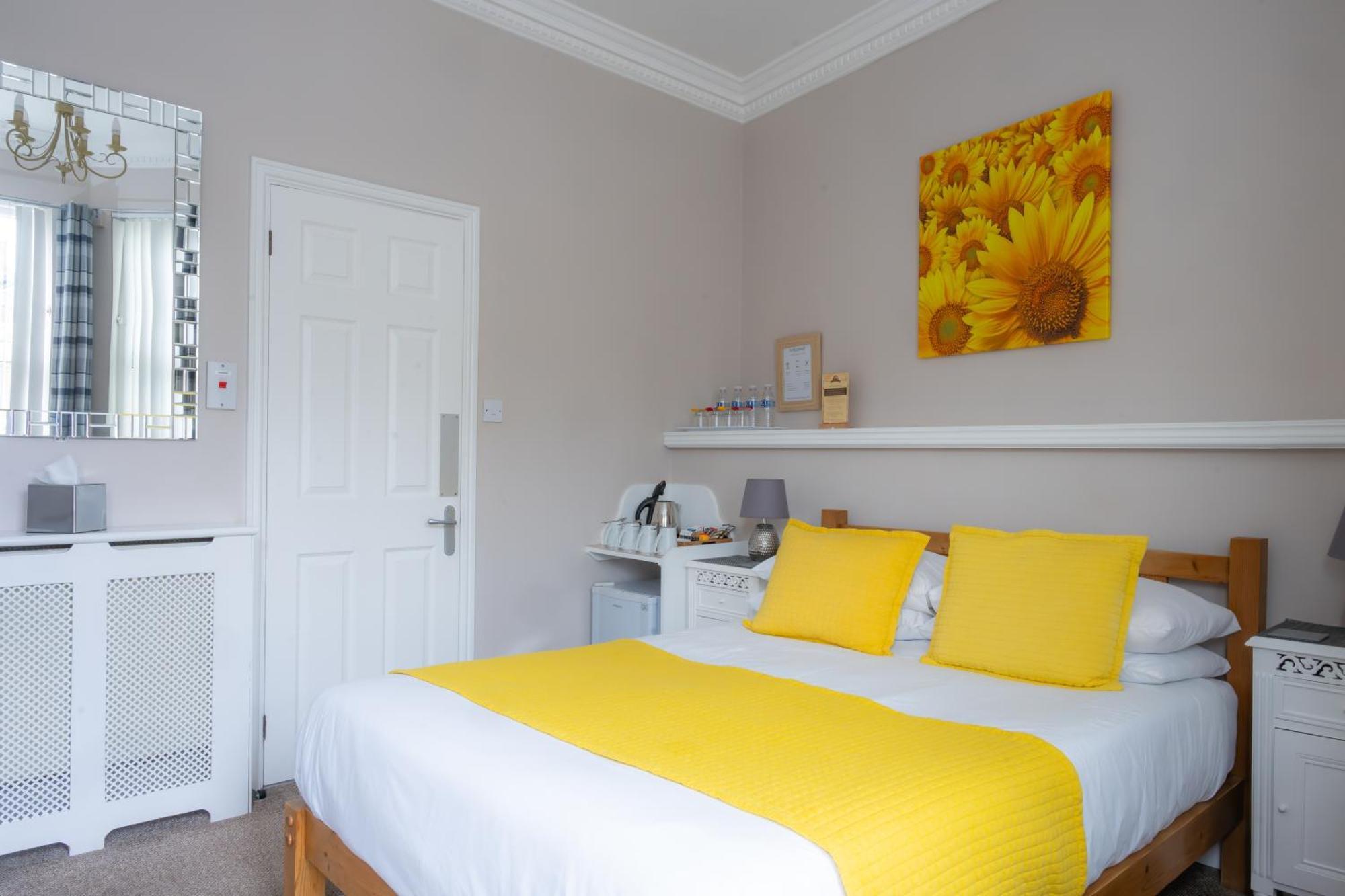 The Courtyard Guest House Great Yarmouth Zewnętrze zdjęcie