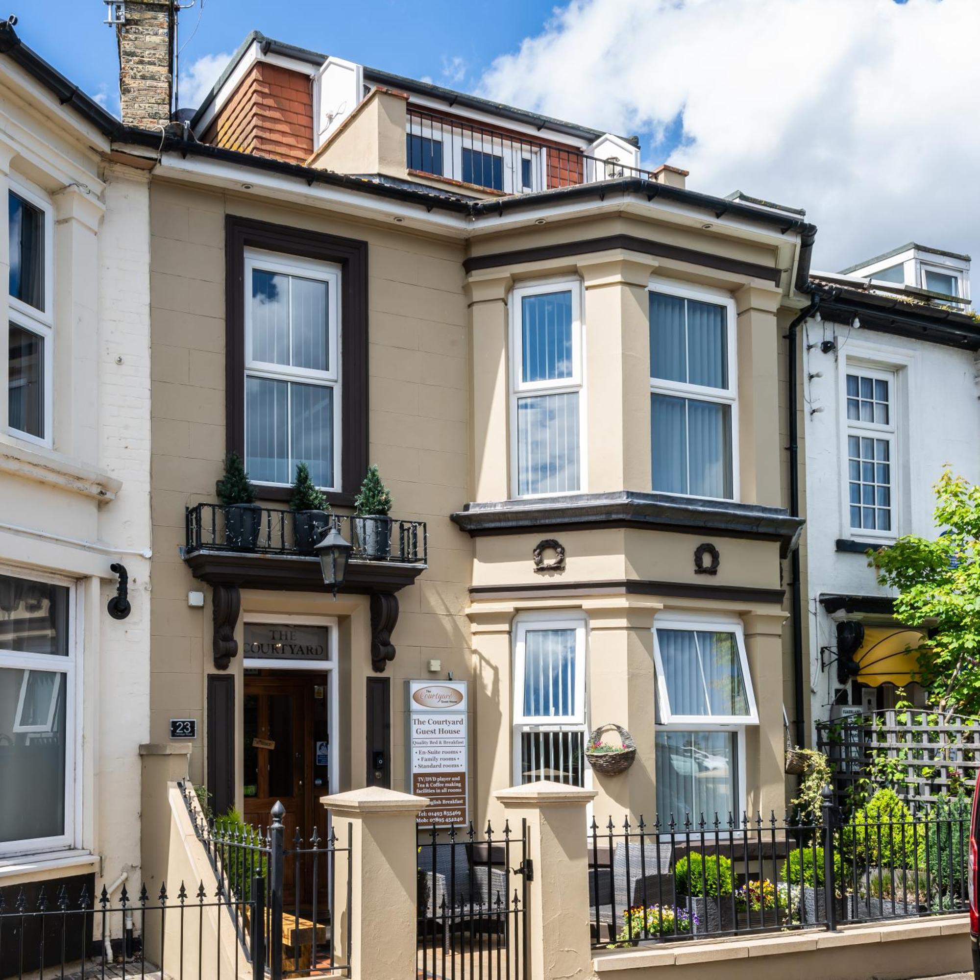 The Courtyard Guest House Great Yarmouth Zewnętrze zdjęcie