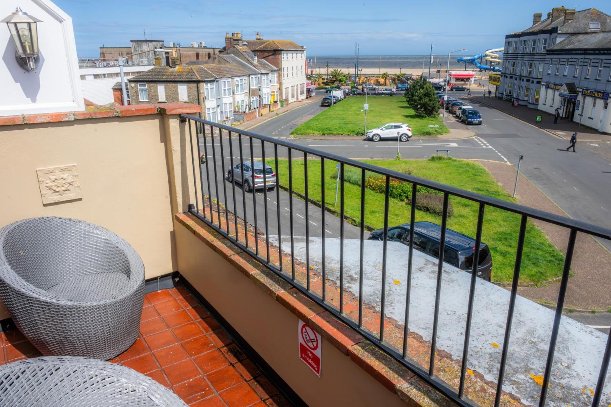 The Courtyard Guest House Great Yarmouth Zewnętrze zdjęcie