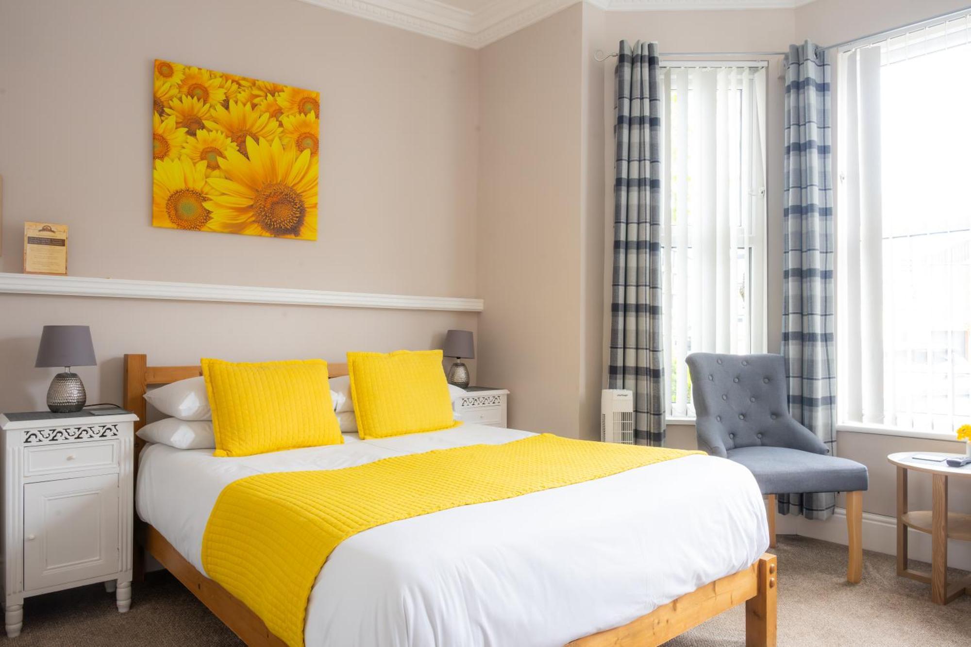 The Courtyard Guest House Great Yarmouth Zewnętrze zdjęcie